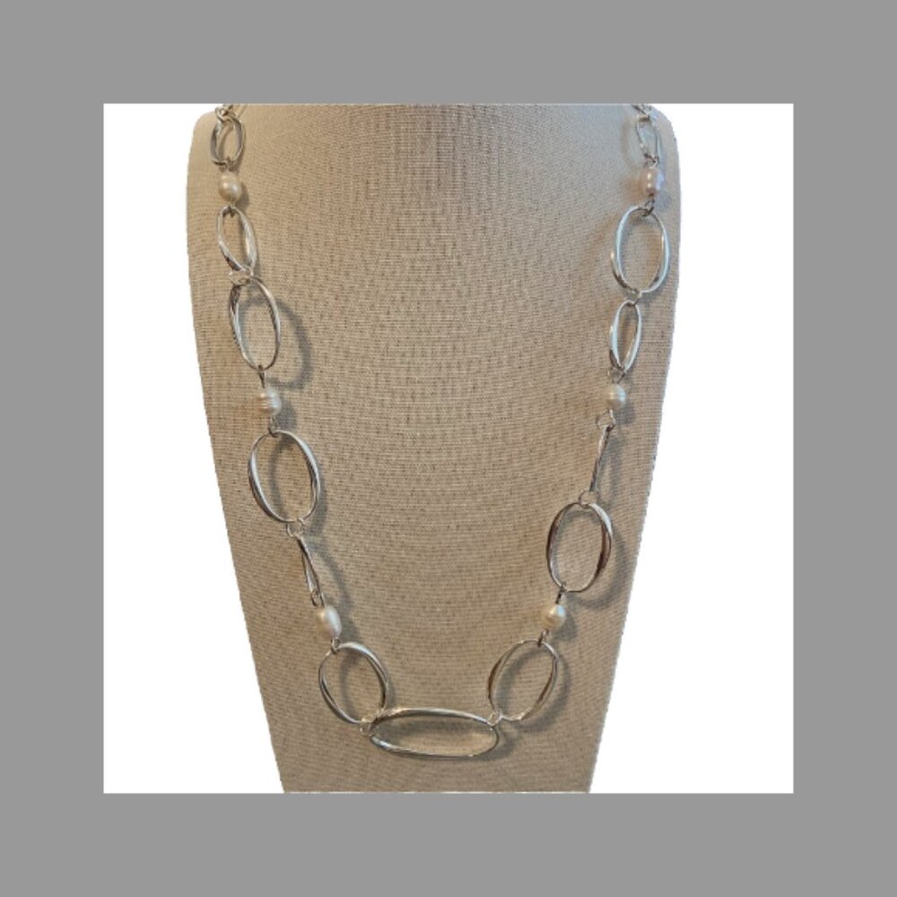 Silver Tone Necklace ~ Open Oval Links & Fresh Water Pearls ~ 36" L + 3 1/2" Ext